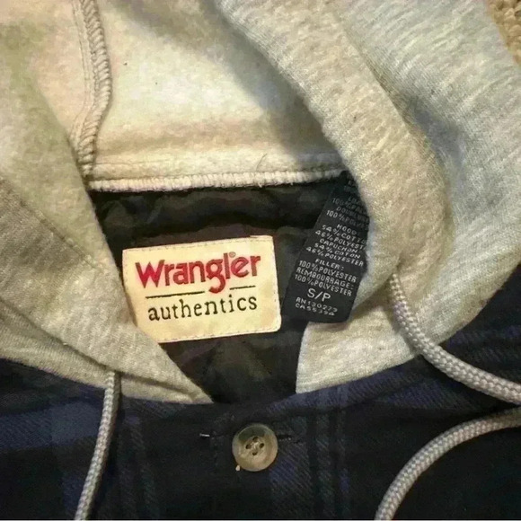 Men’s Wrangler Authentic Long Sleeve Lined Flannel Shirt/jacket Small NWOT - Picture 3 of 5